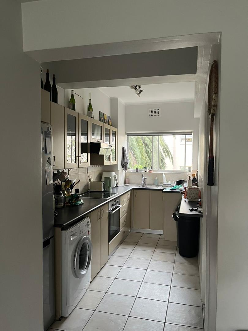 To Let 2 Bedroom Property for Rent in Sea Point Western Cape